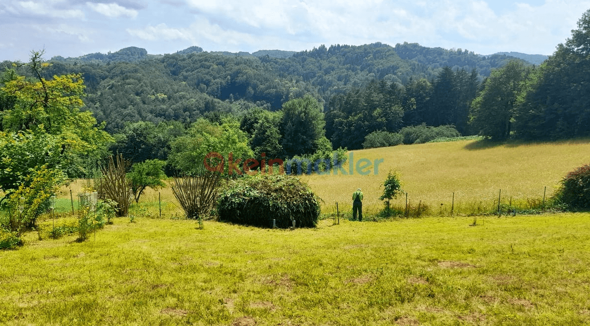 Predaj pozemku 1.016 m², Unterfahrenbach, Štajersko Predaj pozemku 1.016 m², Unterfahrenbach, Štajersko