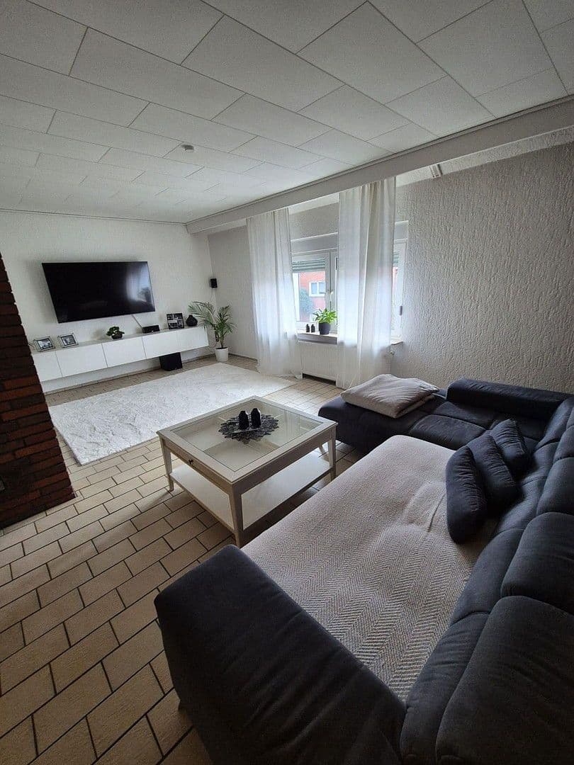 Prenájom bytu 4-izbový 101 m², Herten, Severné Porýnie - Westfálsko Prenájom bytu 4-izbový 101 m², Herten, Severné Porýnie - Westfálsko