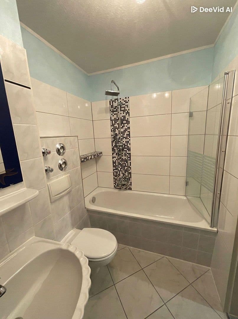 Prenájom bytu 3-izbový 81 m², Altendorfer Str. 34a, Chemnitz, Sasko Prenájom bytu 3-izbový 81 m², Altendorfer Str. 34a, Chemnitz, Sasko