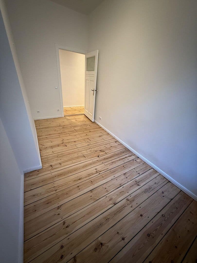 Prenájom bytu 2-izbový 70 m², Blissestraße, Berlin, Berlín Prenájom bytu 2-izbový 70 m², Blissestraße, Berlin, Berlín