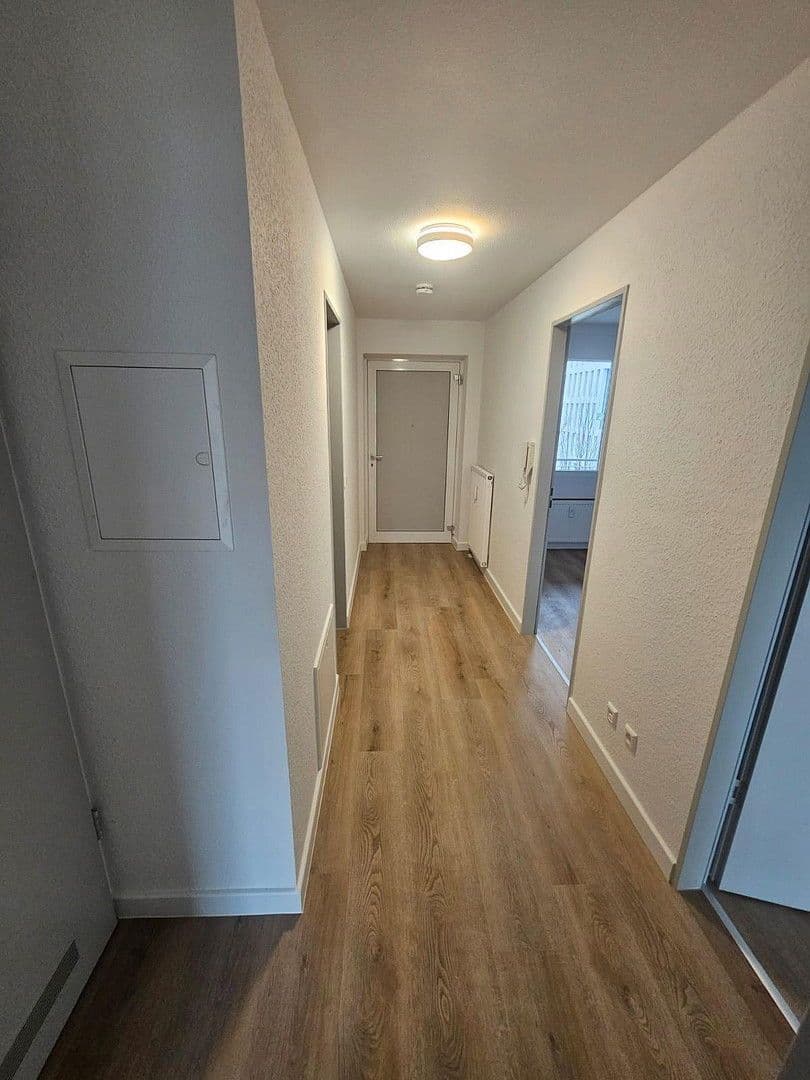 Prenájom bytu 2-izbový 68 m², Durlacher Allee 27, Karlsruhe, Bádensko-Wurttembersko Prenájom bytu 2-izbový 68 m², Durlacher Allee 27, Karlsruhe, Bádensko-Wurttembersko