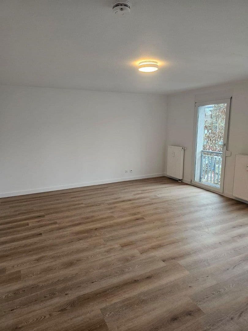 Prenájom bytu 2-izbový 68 m², Durlacher Allee 27, Karlsruhe, Bádensko-Wurttembersko Prenájom bytu 2-izbový 68 m², Durlacher Allee 27, Karlsruhe, Bádensko-Wurttembersko