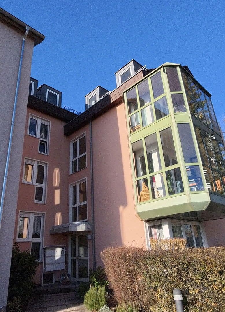 Prenájom bytu 3-izbový 76 m², Siegelsdorfer Straße 22a, Seukendorf, Bavorsko Prenájom bytu 3-izbový 76 m², Siegelsdorfer Straße 22a, Seukendorf, Bavorsko