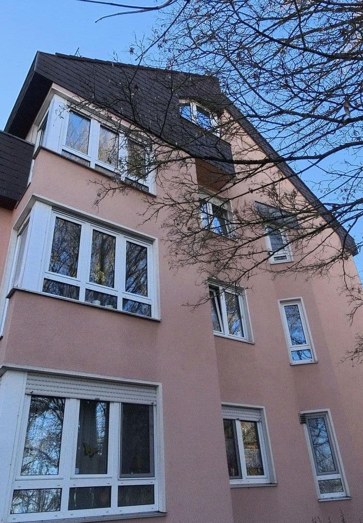 Prenájom bytu 3-izbový 76 m², Siegelsdorfer Straße 22a, Seukendorf, Bavorsko Prenájom bytu 3-izbový 76 m², Siegelsdorfer Straße 22a, Seukendorf, Bavorsko