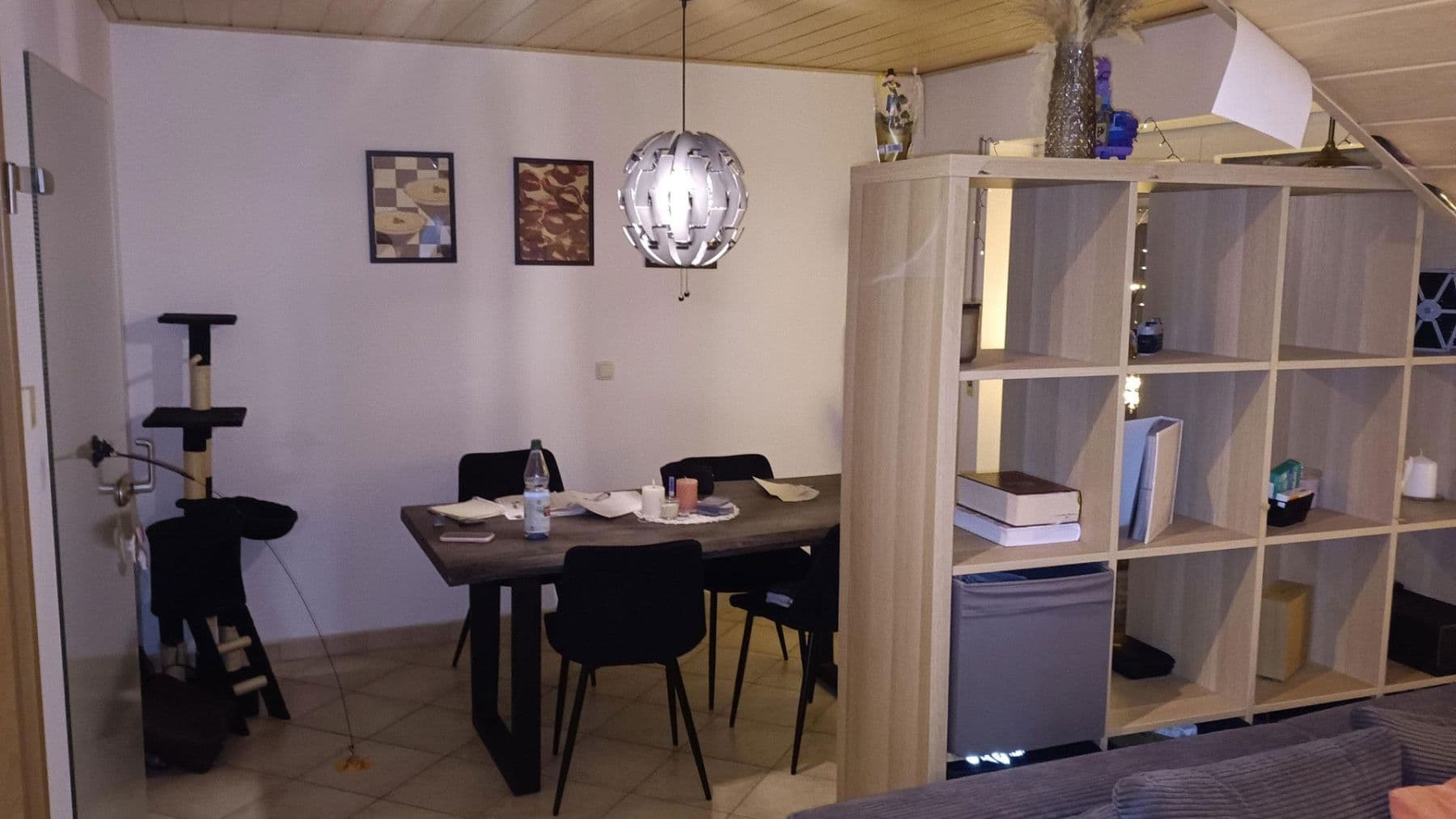 Prenájom bytu 2-izbový 75 m², Buseck, Hesensko Prenájom bytu 2-izbový 75 m², Buseck, Hesensko