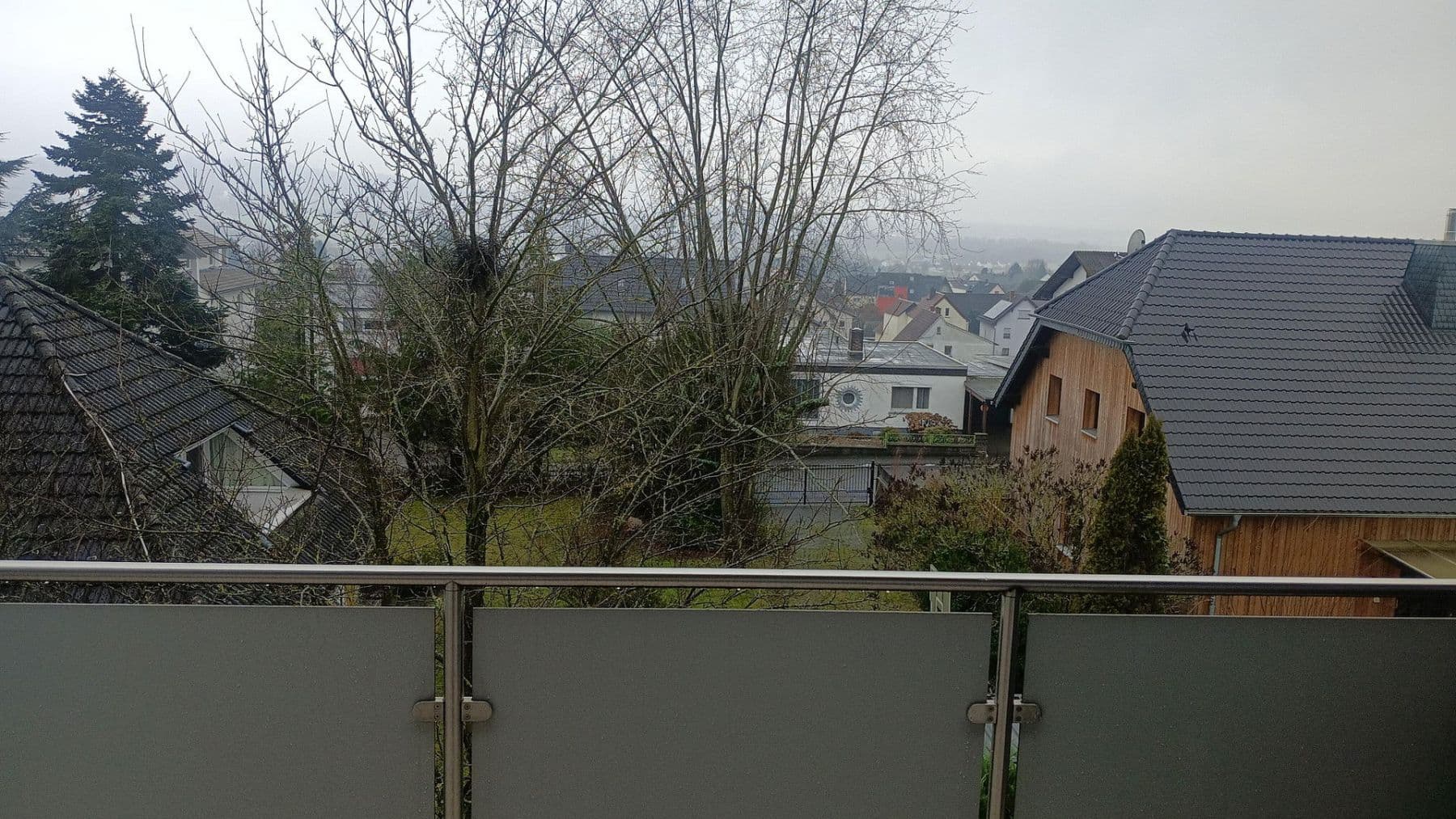 Prenájom bytu 2-izbový 75 m², Buseck, Hesensko Prenájom bytu 2-izbový 75 m², Buseck, Hesensko