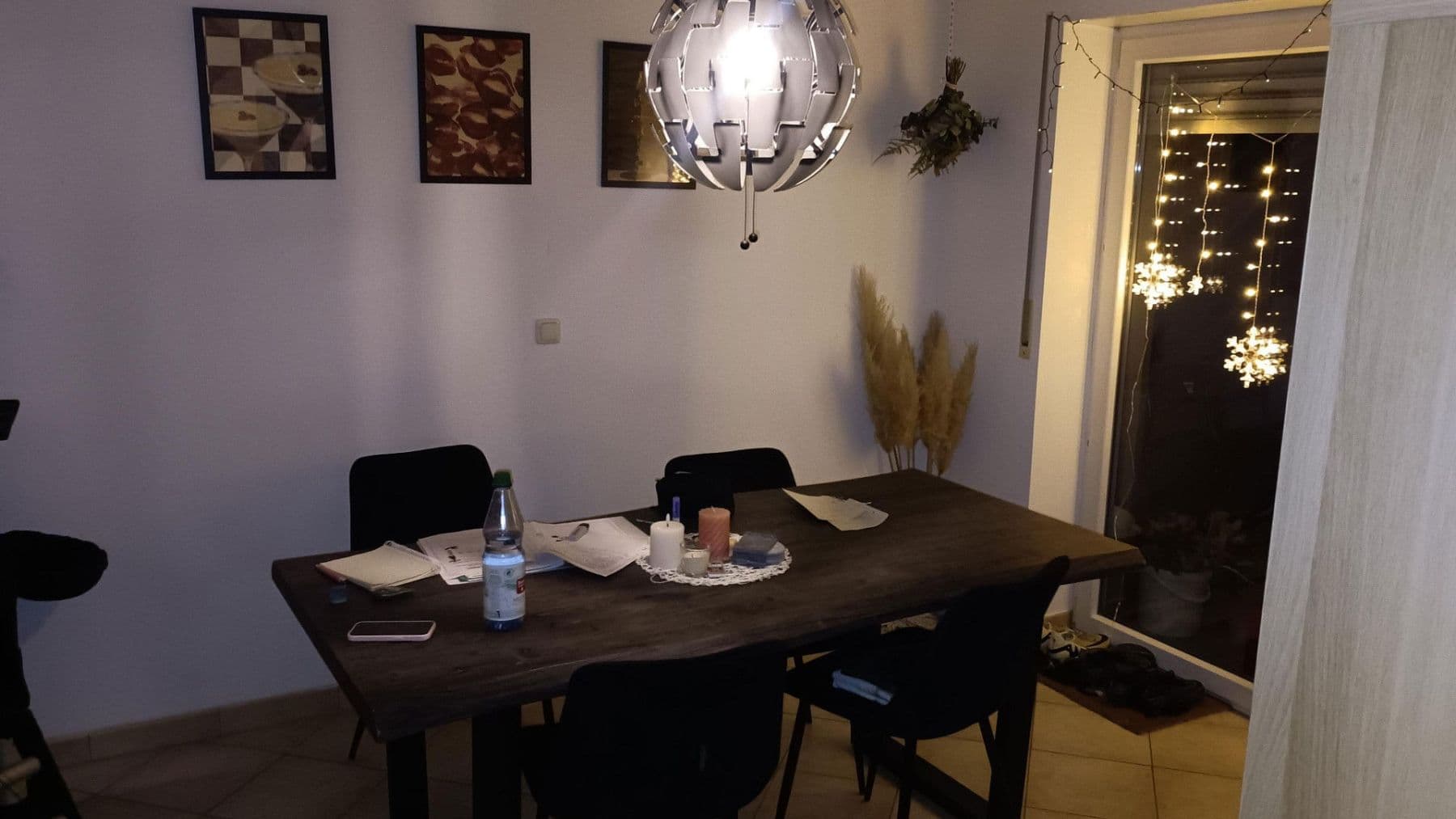 Prenájom bytu 2-izbový 75 m², Buseck, Hesensko Prenájom bytu 2-izbový 75 m², Buseck, Hesensko