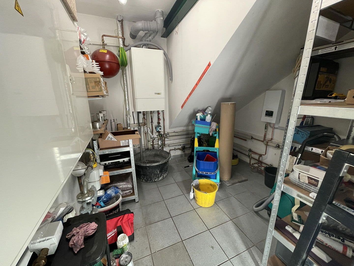 Predaj nebytového priestoru 9.657 m², Borkheide, Brandenbursko Predaj nebytového priestoru 9.657 m², Borkheide, Brandenbursko