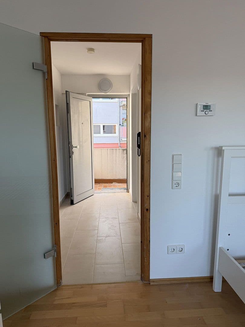 Prenájom bytu 1-izbový 28 m², Obere Paulusstr. 109, Stuttgart, Bádensko-Wurttembersko Prenájom bytu 1-izbový 28 m², Obere Paulusstr. 109, Stuttgart, Bádensko-Wurttembersko