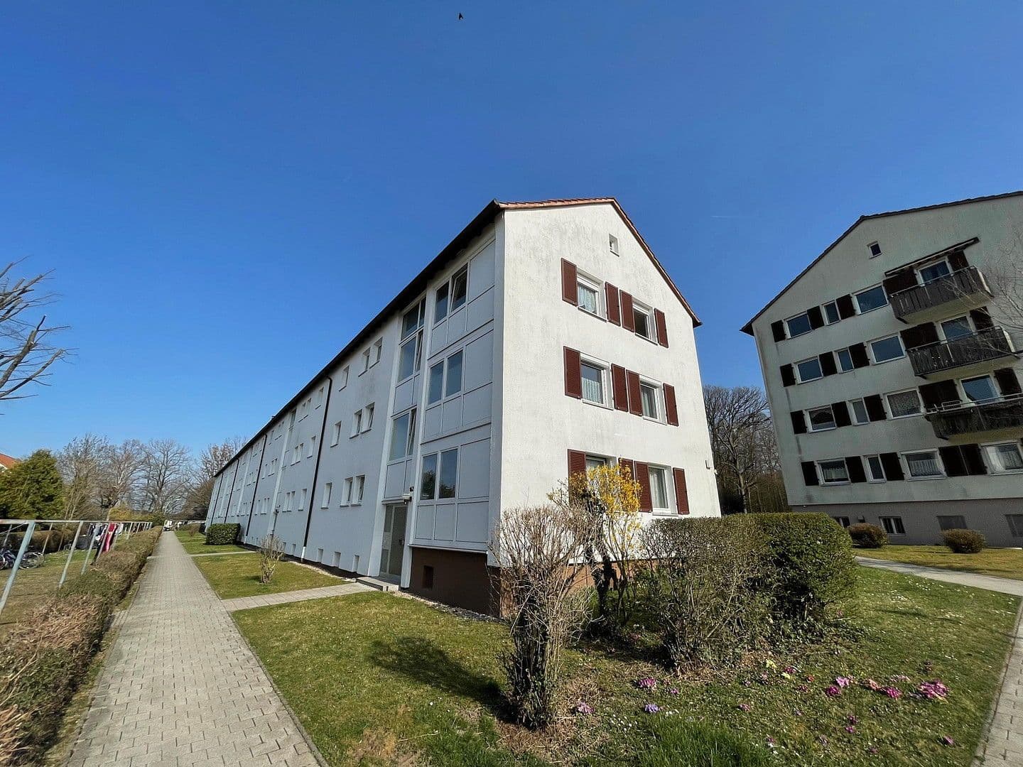 Prenájom bytu 2-izbový 34 m², Stuttgart, Bádensko-Wurttembersko Prenájom bytu 2-izbový 34 m², Stuttgart, Bádensko-Wurttembersko