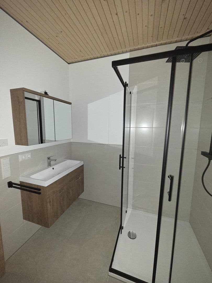 Prenájom bytu 3-izbový 80 m², Haibach, Bavorsko Prenájom bytu 3-izbový 80 m², Haibach, Bavorsko