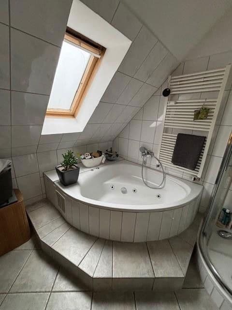 Prenájom bytu 3-izbový 85 m², Breilstr.9, Oberhausen, Severné Porýnie - Westfálsko Prenájom bytu 3-izbový 85 m², Breilstr.9, Oberhausen, Severné Porýnie - Westfálsko