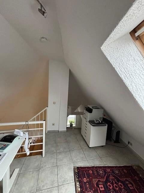 Prenájom bytu 3-izbový 85 m², Breilstr.9, Oberhausen, Severné Porýnie - Westfálsko Prenájom bytu 3-izbový 85 m², Breilstr.9, Oberhausen, Severné Porýnie - Westfálsko