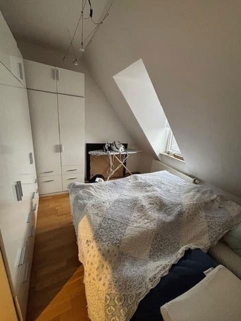 Prenájom bytu 3-izbový 85 m², Breilstr.9, Oberhausen, Severné Porýnie - Westfálsko Prenájom bytu 3-izbový 85 m², Breilstr.9, Oberhausen, Severné Porýnie - Westfálsko