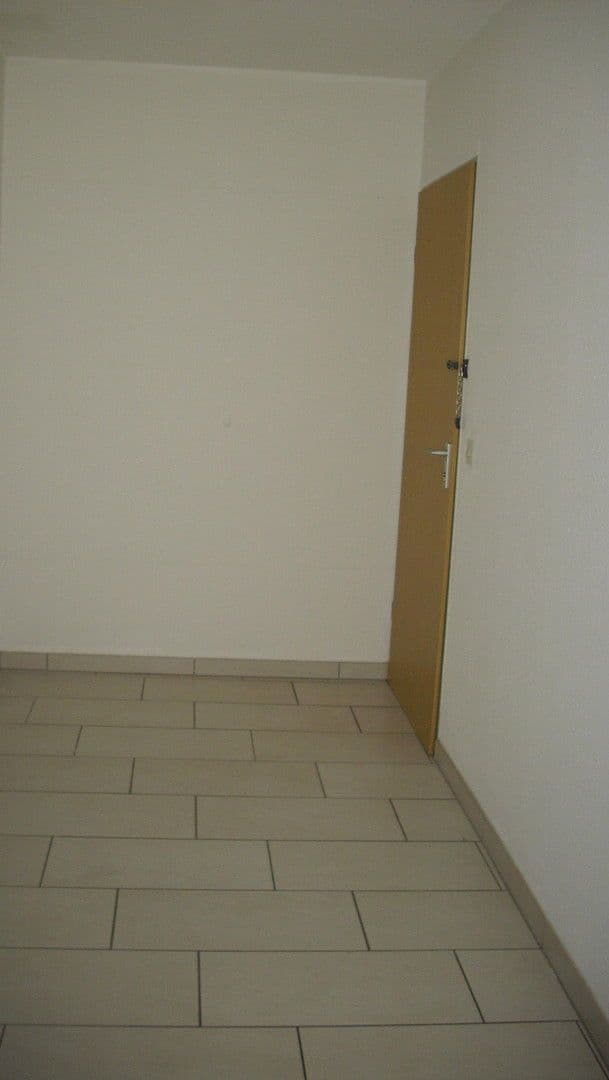 Prenájom bytu 4-izbový 124 m², Thüringer Str. 3, Straßberg, Bádensko-Wurttembersko Prenájom bytu 4-izbový 124 m², Thüringer Str. 3, Straßberg, Bádensko-Wurttembersko