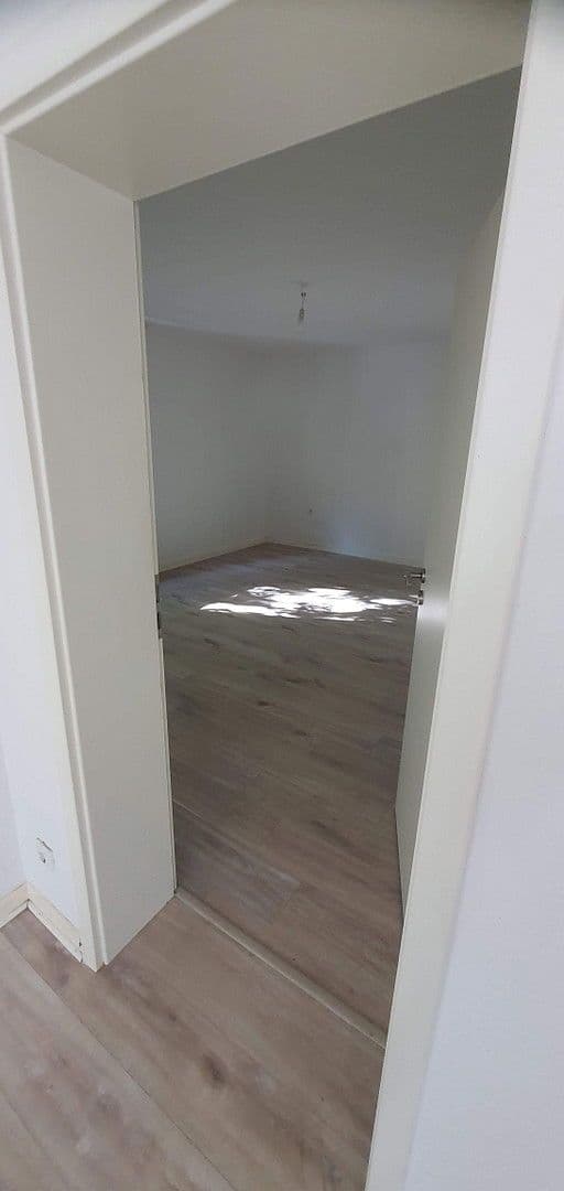 Prenájom bytu 2-izbový 58 m², Dinnendahlstrasse 40, Oberhausen, Severné Porýnie - Westfálsko Prenájom bytu 2-izbový 58 m², Dinnendahlstrasse 40, Oberhausen, Severné Porýnie - Westfálsko