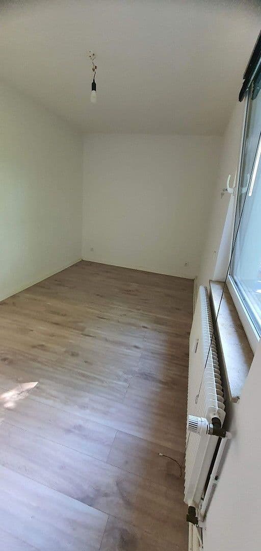 Prenájom bytu 2-izbový 58 m², Dinnendahlstrasse 40, Oberhausen, Severné Porýnie - Westfálsko Prenájom bytu 2-izbový 58 m², Dinnendahlstrasse 40, Oberhausen, Severné Porýnie - Westfálsko