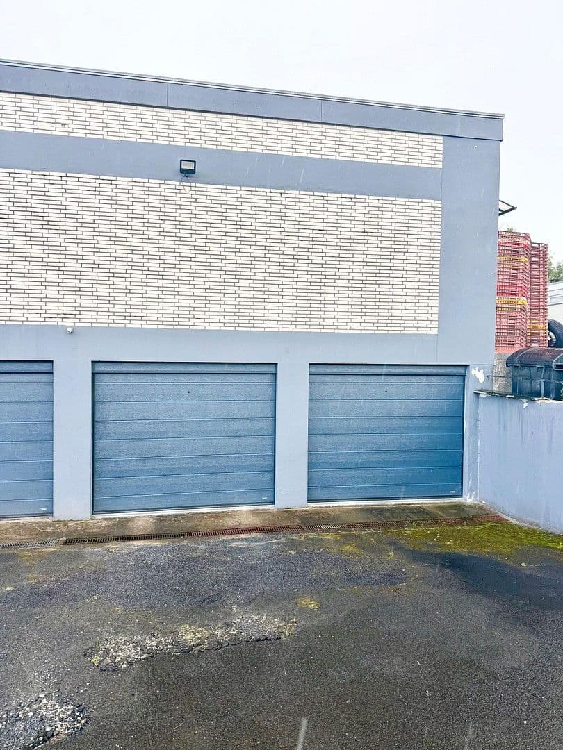 Prenájom nebytového priestoru 120 m², Wiener Str. 34, Bielefeld, Severné Porýnie - Westfálsko Prenájom nebytového priestoru 120 m², Wiener Str. 34, Bielefeld, Severné Porýnie - Westfálsko