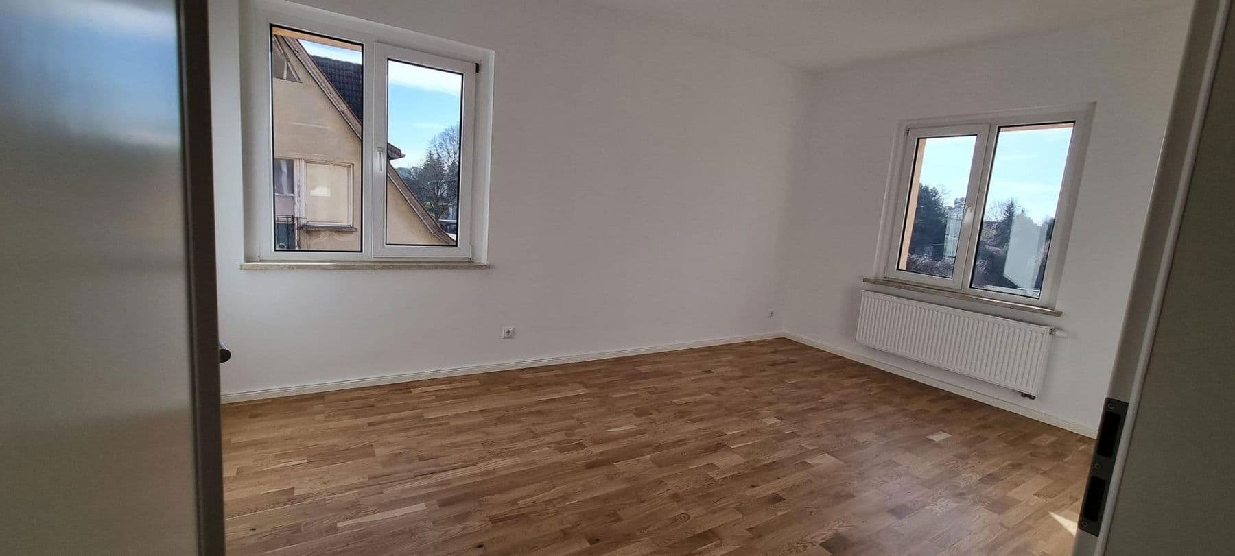 Prenájom bytu 4-izbový 115 m², Akazienallee 24, Berlin, Berlín Prenájom bytu 4-izbový 115 m², Akazienallee 24, Berlin, Berlín