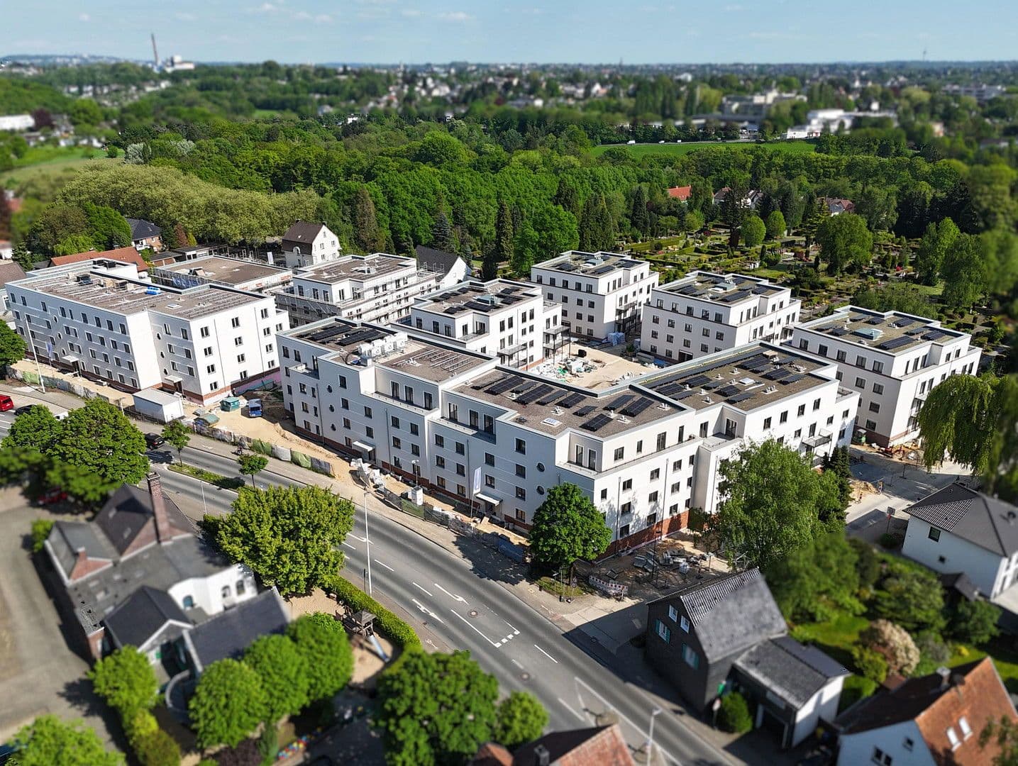Prenájom bytu 3-izbový 95 m², Rembrandtstr. 34, Solingen, Severné Porýnie - Westfálsko Prenájom bytu 3-izbový 95 m², Rembrandtstr. 34, Solingen, Severné Porýnie - Westfálsko
