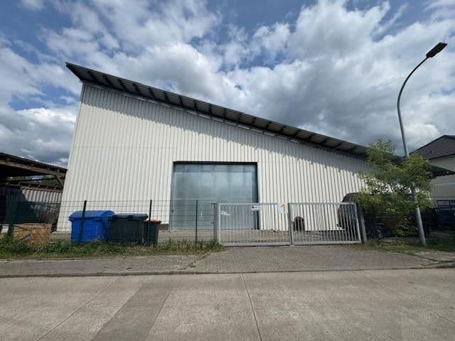 Prenájom nebytového priestoru 780 m², Wandlitz, Brandenbursko Prenájom nebytového priestoru 780 m², Wandlitz, Brandenbursko