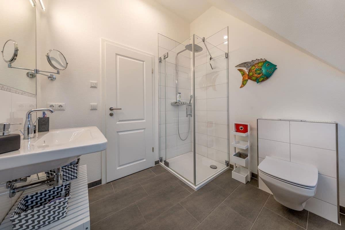 Predaj domu 88 m², pozemek 656 m², Prohn, Meklenbursko-Predpomoransko Predaj domu 88 m², pozemek 656 m², Prohn, Meklenbursko-Predpomoransko