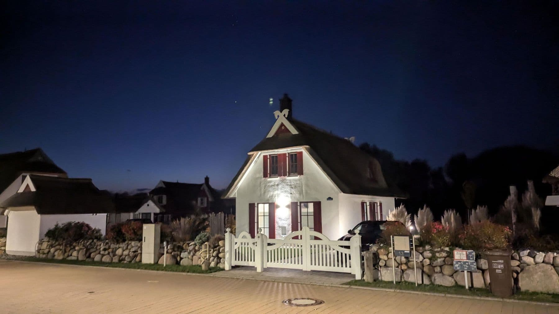 Predaj domu 88 m², pozemek 656 m², Prohn, Meklenbursko-Predpomoransko Predaj domu 88 m², pozemek 656 m², Prohn, Meklenbursko-Predpomoransko