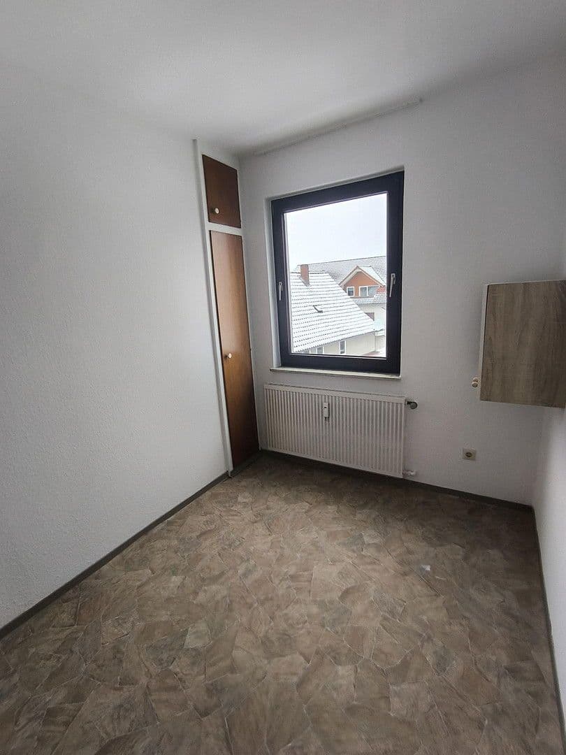 Prenájom bytu 3-izbový 54 m², Göttingen, Dolné Sasko Prenájom bytu 3-izbový 54 m², Göttingen, Dolné Sasko