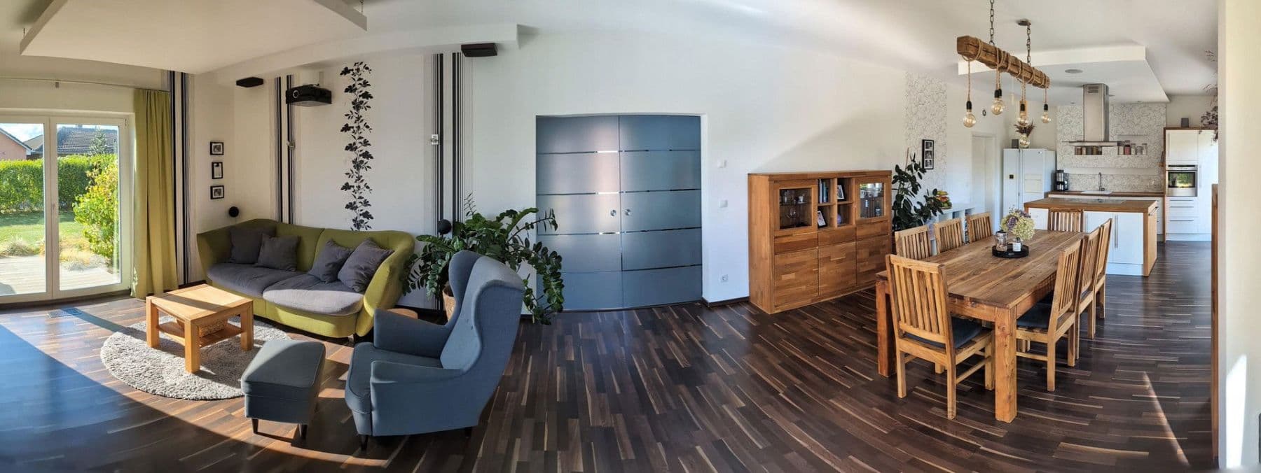 Predaj domu 180 m², pozemek 1.474 m², Pantelitz, Meklenbursko-Predpomoransko Predaj domu 180 m², pozemek 1.474 m², Pantelitz, Meklenbursko-Predpomoransko