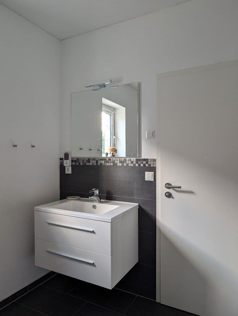 Predaj domu 180 m², pozemek 1.474 m², Pantelitz, Meklenbursko-Predpomoransko Predaj domu 180 m², pozemek 1.474 m², Pantelitz, Meklenbursko-Predpomoransko