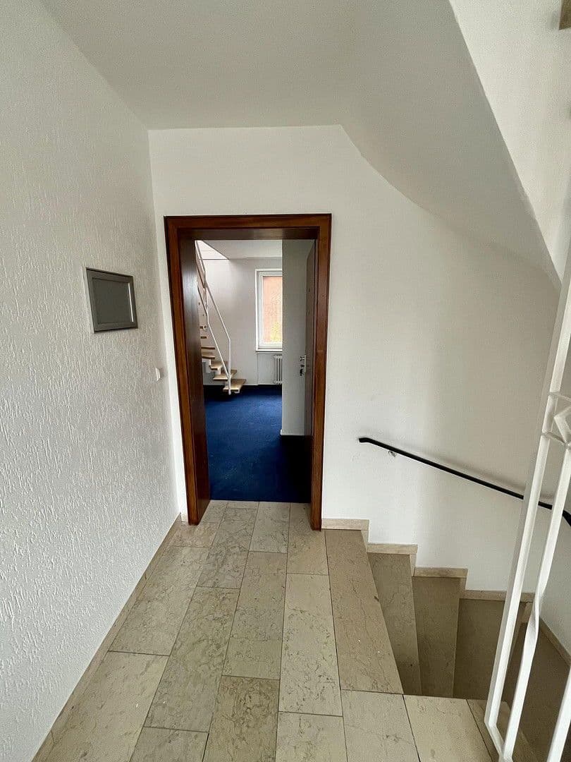 Prenájom bytu 3-izbový 107 m², Gesundbrunnen 1, Göttingen, Dolné Sasko Prenájom bytu 3-izbový 107 m², Gesundbrunnen 1, Göttingen, Dolné Sasko