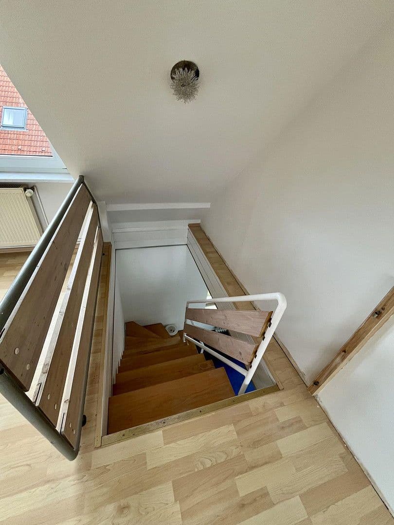 Prenájom bytu 3-izbový 107 m², Gesundbrunnen 1, Göttingen, Dolné Sasko Prenájom bytu 3-izbový 107 m², Gesundbrunnen 1, Göttingen, Dolné Sasko