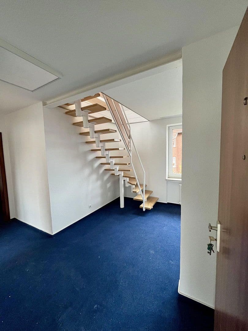 Prenájom bytu 3-izbový 107 m², Gesundbrunnen 1, Göttingen, Dolné Sasko Prenájom bytu 3-izbový 107 m², Gesundbrunnen 1, Göttingen, Dolné Sasko