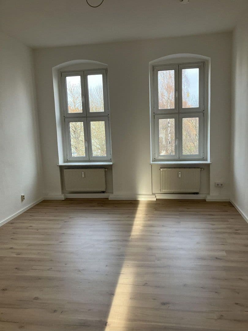 Prenájom bytu 3-izbový 92 m², Ritterstraße 15, Chemnitz, Sasko Prenájom bytu 3-izbový 92 m², Ritterstraße 15, Chemnitz, Sasko