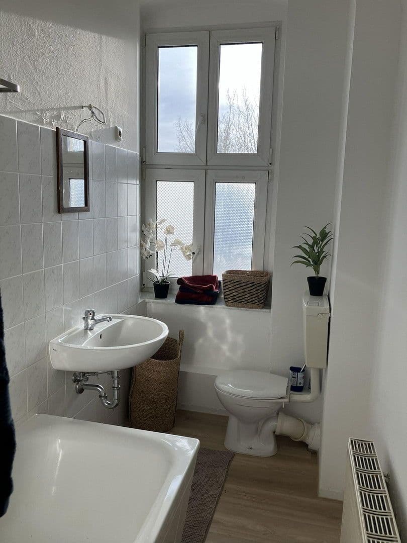 Prenájom bytu 3-izbový 92 m², Ritterstraße 15, Chemnitz, Sasko Prenájom bytu 3-izbový 92 m², Ritterstraße 15, Chemnitz, Sasko