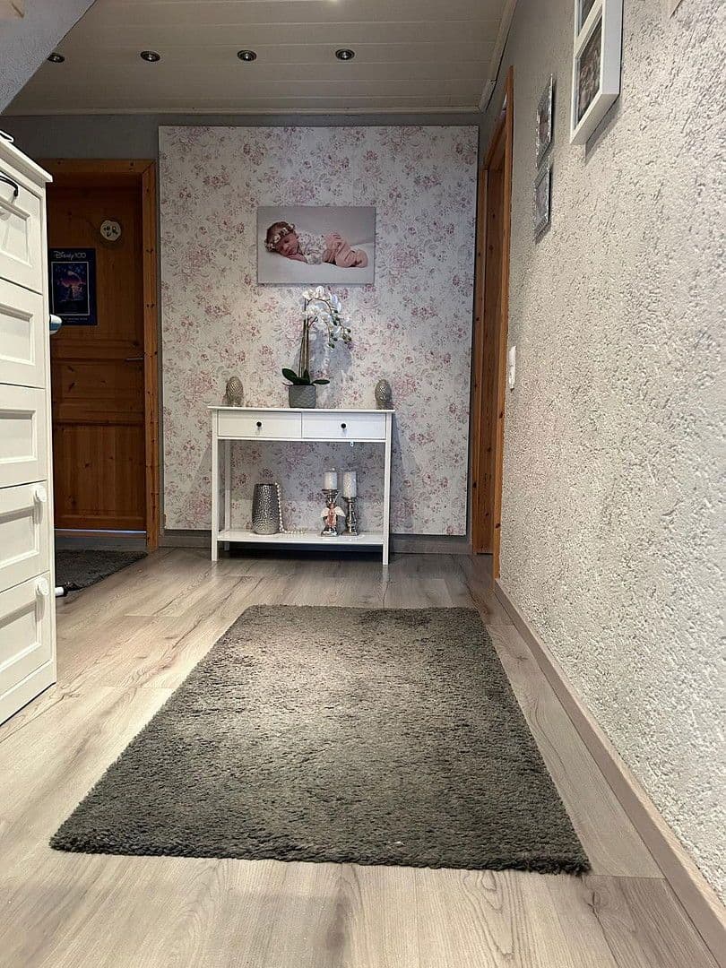 Predaj domu 172 m², pozemek 212 m², Oberheimbach, Porýnie-Falcko Predaj domu 172 m², pozemek 212 m², Oberheimbach, Porýnie-Falcko