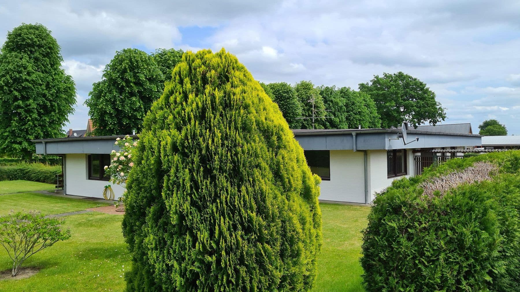Prenájom domu 213 m², pozemek 1.100 m², Dägeling, Šlezvicko-Holštajnsko Prenájom domu 213 m², pozemek 1.100 m², Dägeling, Šlezvicko-Holštajnsko