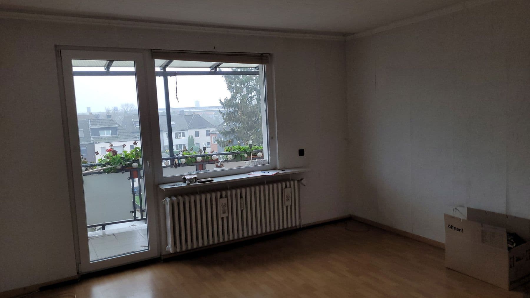 Prenájom bytu 3-izbový 68 m², Letjensstr. 23, Duisburg, Severné Porýnie - Westfálsko Prenájom bytu 3-izbový 68 m², Letjensstr. 23, Duisburg, Severné Porýnie - Westfálsko