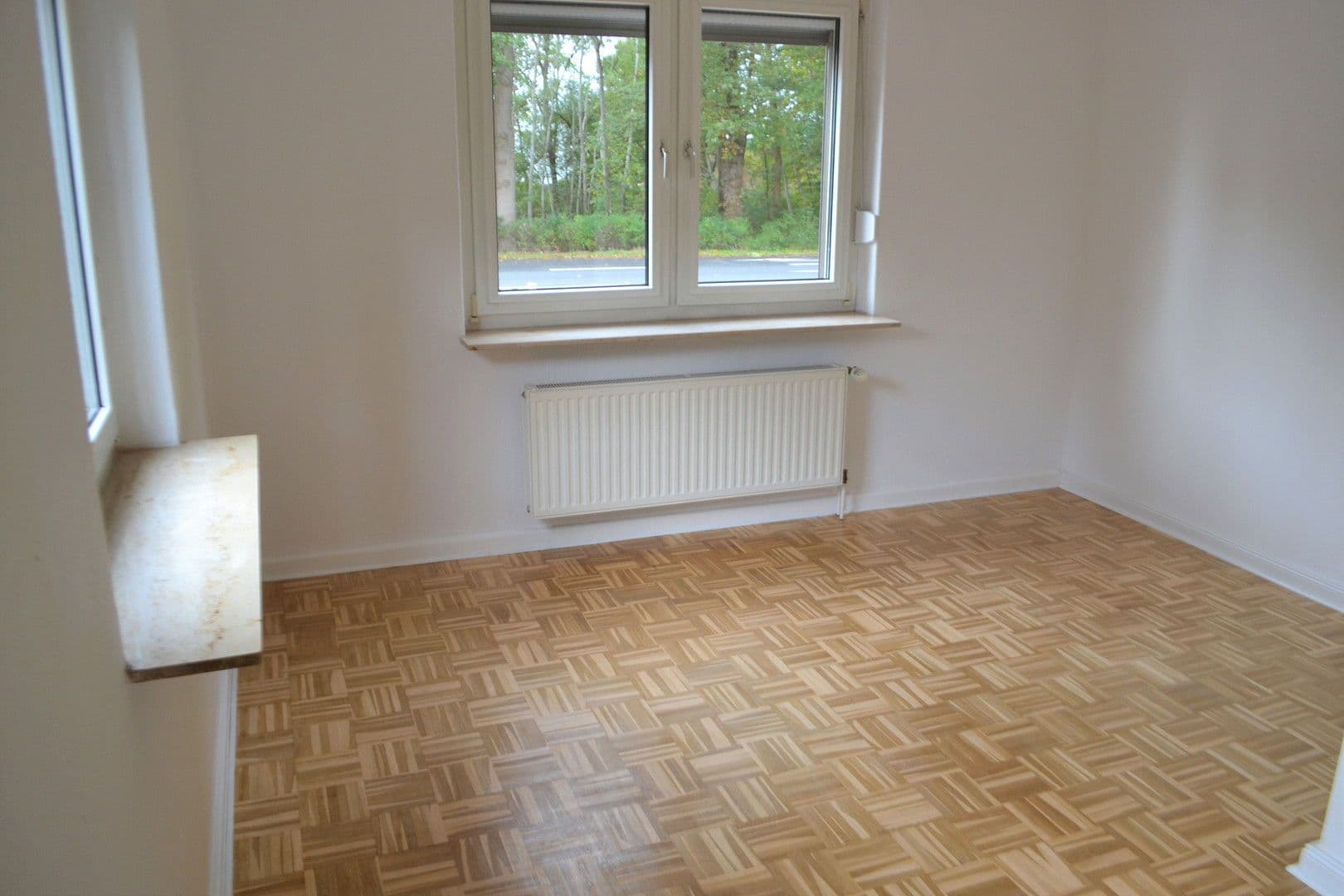 Predaj domu 232 m², pozemek 579 m², Artlenburger Landstr. 8, Adendorf, Dolné Sasko Predaj domu 232 m², pozemek 579 m², Artlenburger Landstr. 8, Adendorf, Dolné Sasko