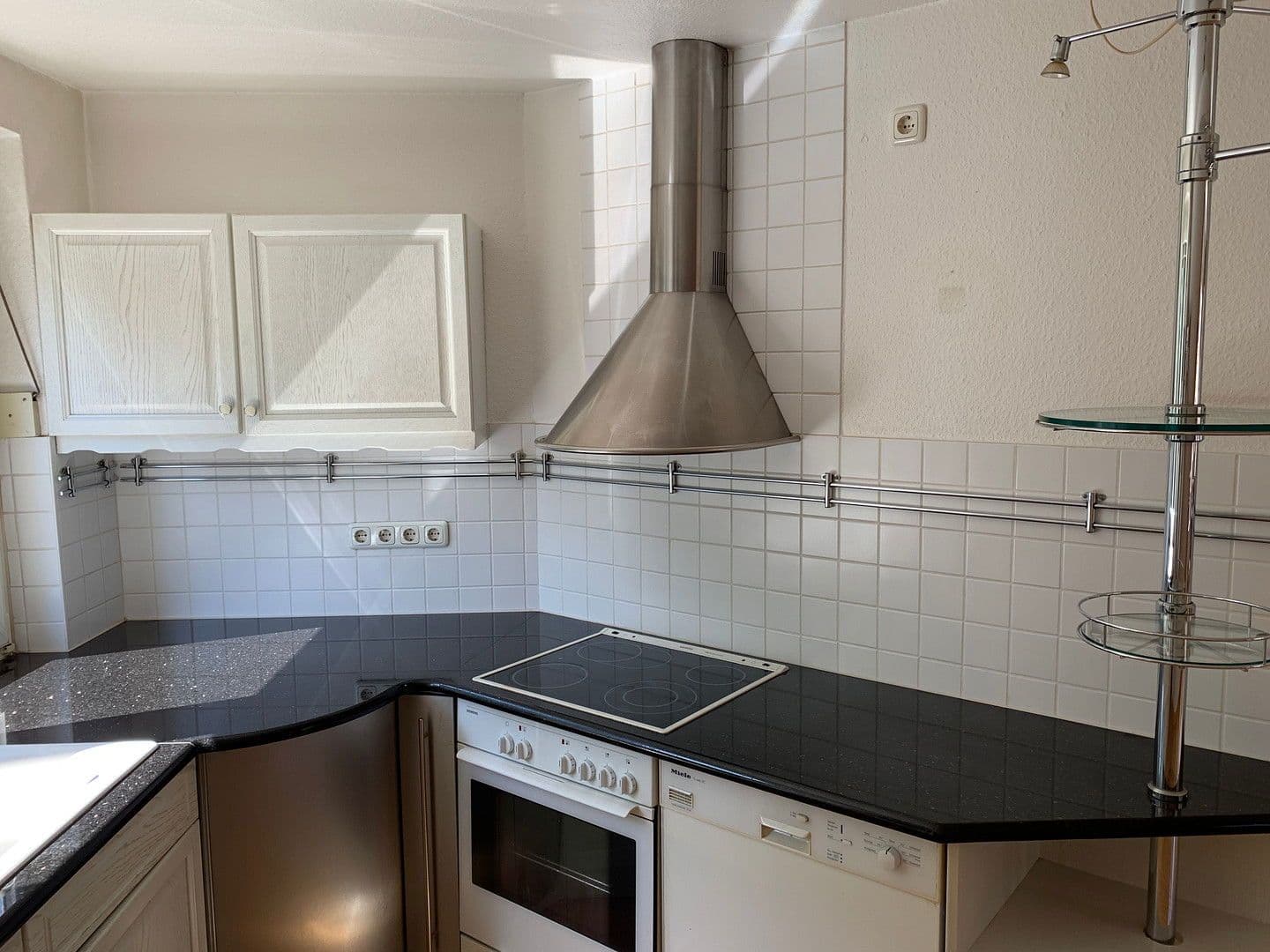 Predaj domu 232 m², pozemek 579 m², Artlenburger Landstr. 8, Adendorf, Dolné Sasko Predaj domu 232 m², pozemek 579 m², Artlenburger Landstr. 8, Adendorf, Dolné Sasko