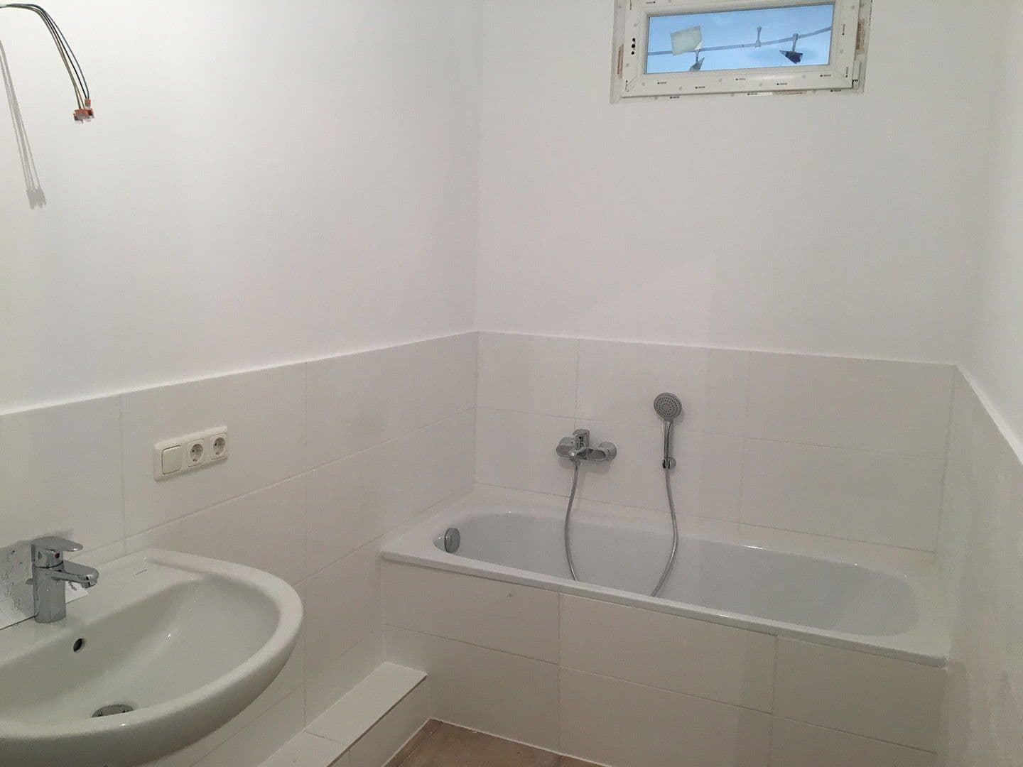 Predaj domu 232 m², pozemek 579 m², Artlenburger Landstr. 8, Adendorf, Dolné Sasko Predaj domu 232 m², pozemek 579 m², Artlenburger Landstr. 8, Adendorf, Dolné Sasko