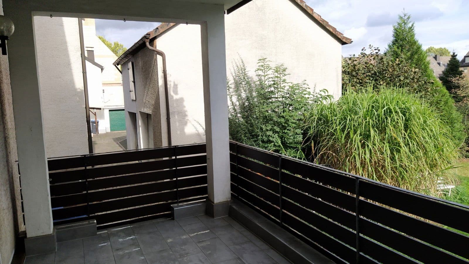 Prenájom bytu 3-izbový 106 m², Reichshofstr. 123, Schwerte, Severné Porýnie - Westfálsko Prenájom bytu 3-izbový 106 m², Reichshofstr. 123, Schwerte, Severné Porýnie - Westfálsko