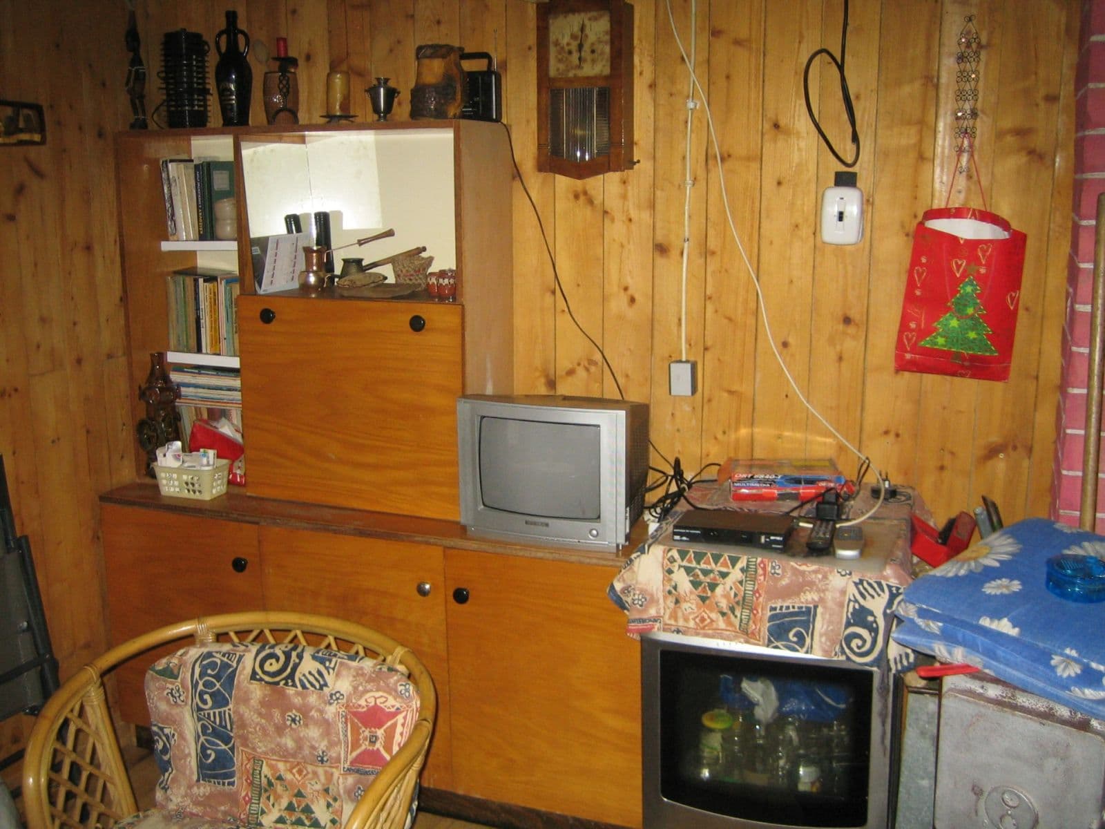 Predaj rekreačného objektu 32 m², pozemek 27 m², Neratovice, Středočeský kraj Predaj rekreačného objektu 32 m², pozemek 27 m², Neratovice, Středočeský kraj