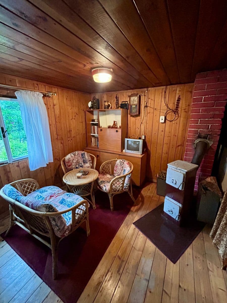 Predaj rekreačného objektu 27 m², pozemek 27 m², Neratovice, Středočeský kraj Predaj rekreačného objektu 27 m², pozemek 27 m², Neratovice, Středočeský kraj