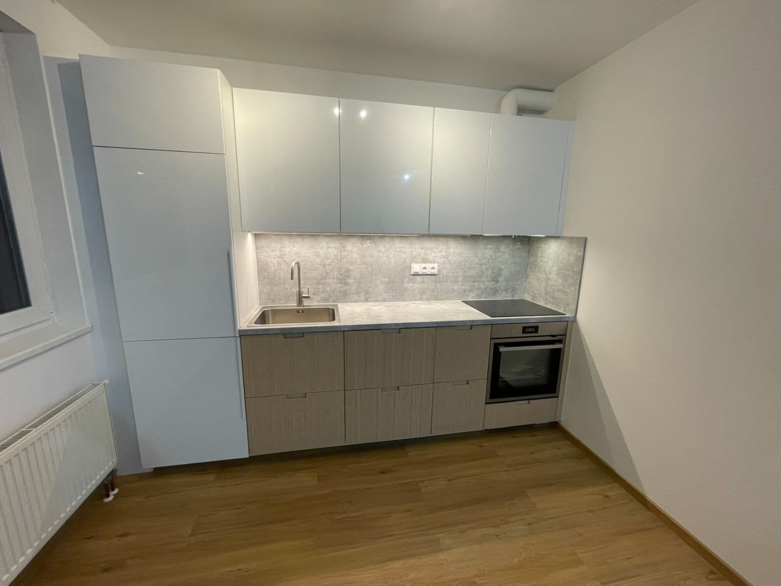Prenájom bytu 2-izbový 44 m², Kytlická, Praha, Praha Prenájom bytu 2-izbový 44 m², Kytlická, Praha, Praha