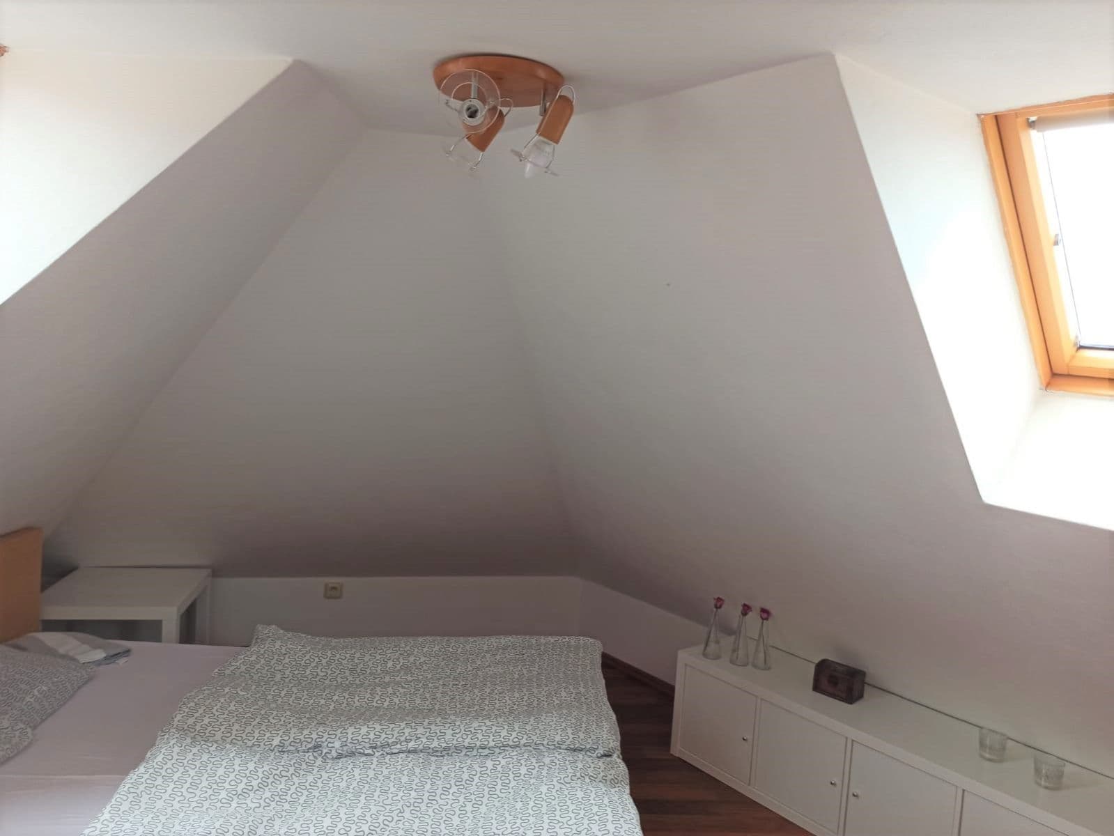 Prenájom bytu 2-izbový 54 m², Zlická, Kouřim, Středočeský kraj Prenájom bytu 2-izbový 54 m², Zlická, Kouřim, Středočeský kraj