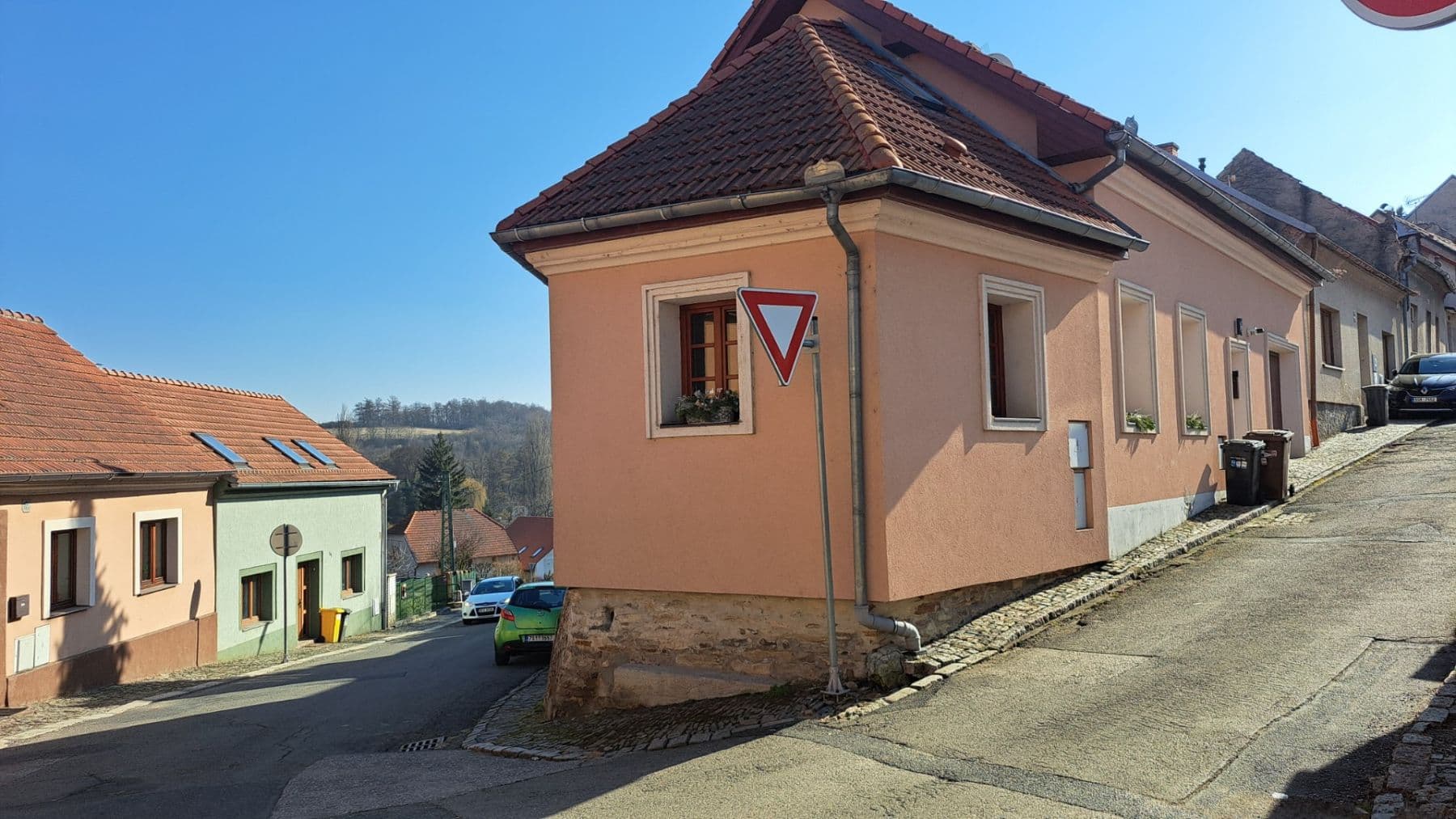 Prenájom bytu 2-izbový 54 m², Zlická, Kouřim, Středočeský kraj Prenájom bytu 2-izbový 54 m², Zlická, Kouřim, Středočeský kraj