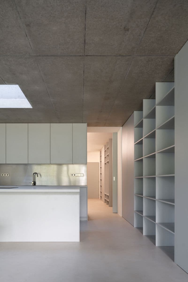 Prenájom bytu 4-izbový 116 m², U Zdravotního ústavu, Praha, Praha Prenájom bytu 4-izbový 116 m², U Zdravotního ústavu, Praha, Praha