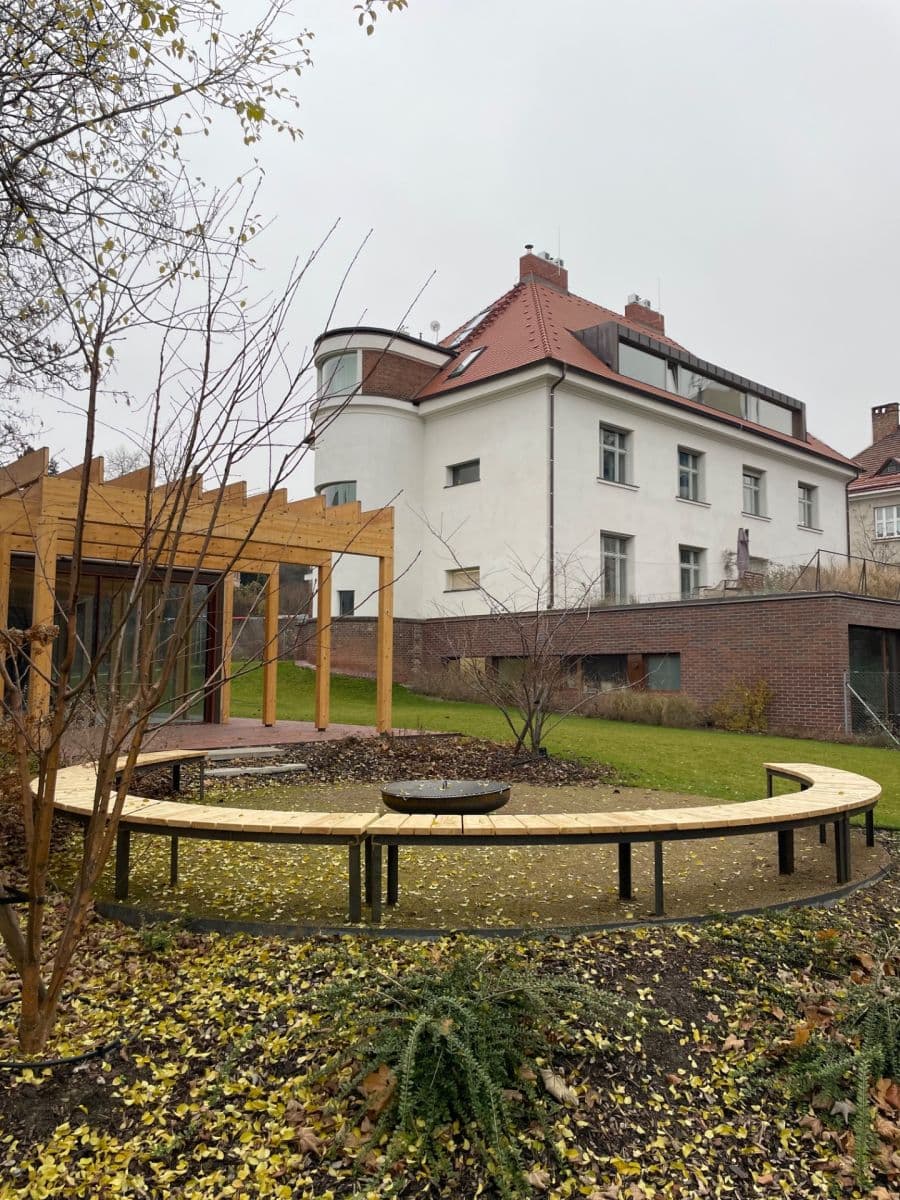 Prenájom bytu 4-izbový 116 m², U Zdravotního ústavu, Praha, Praha Prenájom bytu 4-izbový 116 m², U Zdravotního ústavu, Praha, Praha