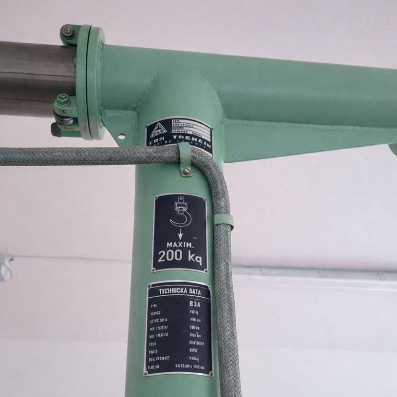 Prenájom nebytového priestoru 36 m², Podnikatelská, Praha, Praha Prenájom nebytového priestoru 36 m², Podnikatelská, Praha, Praha